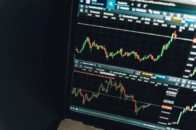 Alpha at the Margins: How US Hedge Funds Are Finding Edge in Hong Kong's Equity Market Architecture